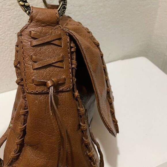 Gianni Bini Brown Leather Shoulder Bag - Picture 4 of 14